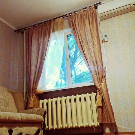 Uyutnaya Kvartira Na Srednefontanskoy Apartment